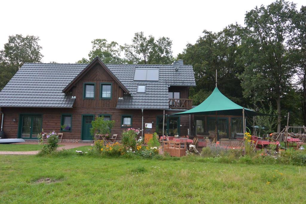 Ferienhof "Zum Spreewaeldchen" Hotel Burg  Exterior foto